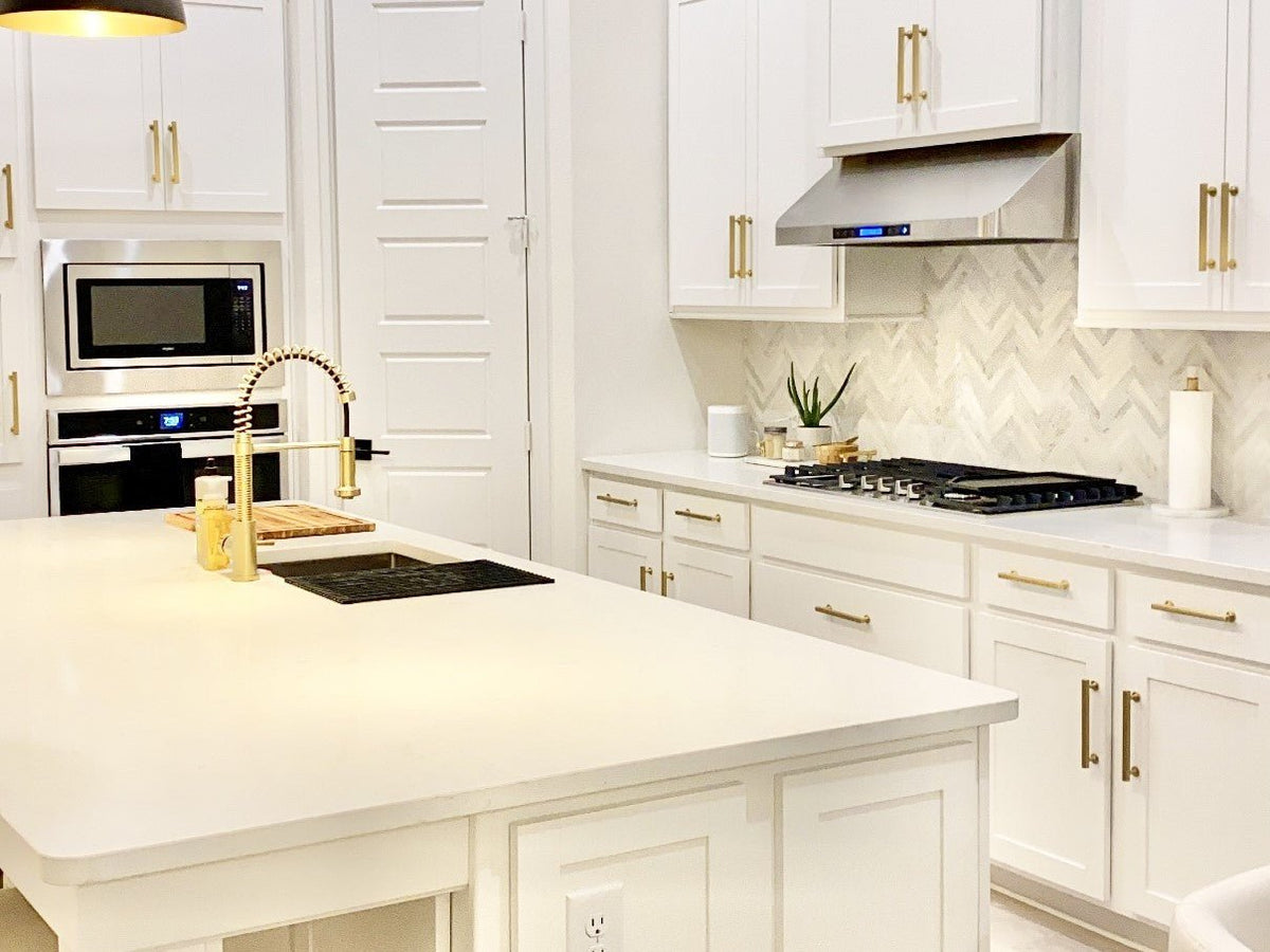 Trisha Le's Dallas Palace Kitchen Backsplash Tiles