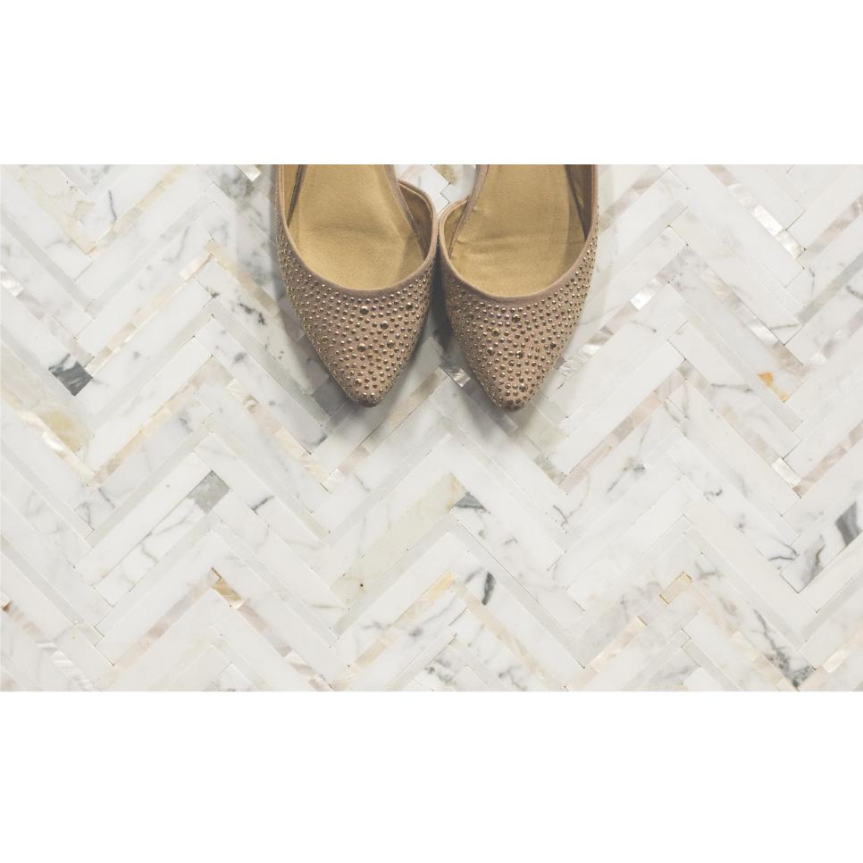 Mosaic Tile in Herringbone Pattern | TileBuys
