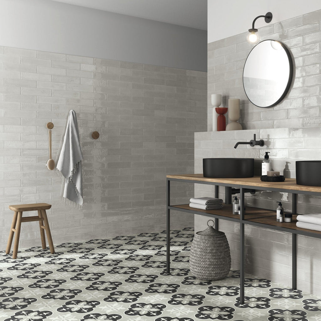 Matte Gray Quatrefoil Pattern 6x6 Porcelain Tile - TileBuys