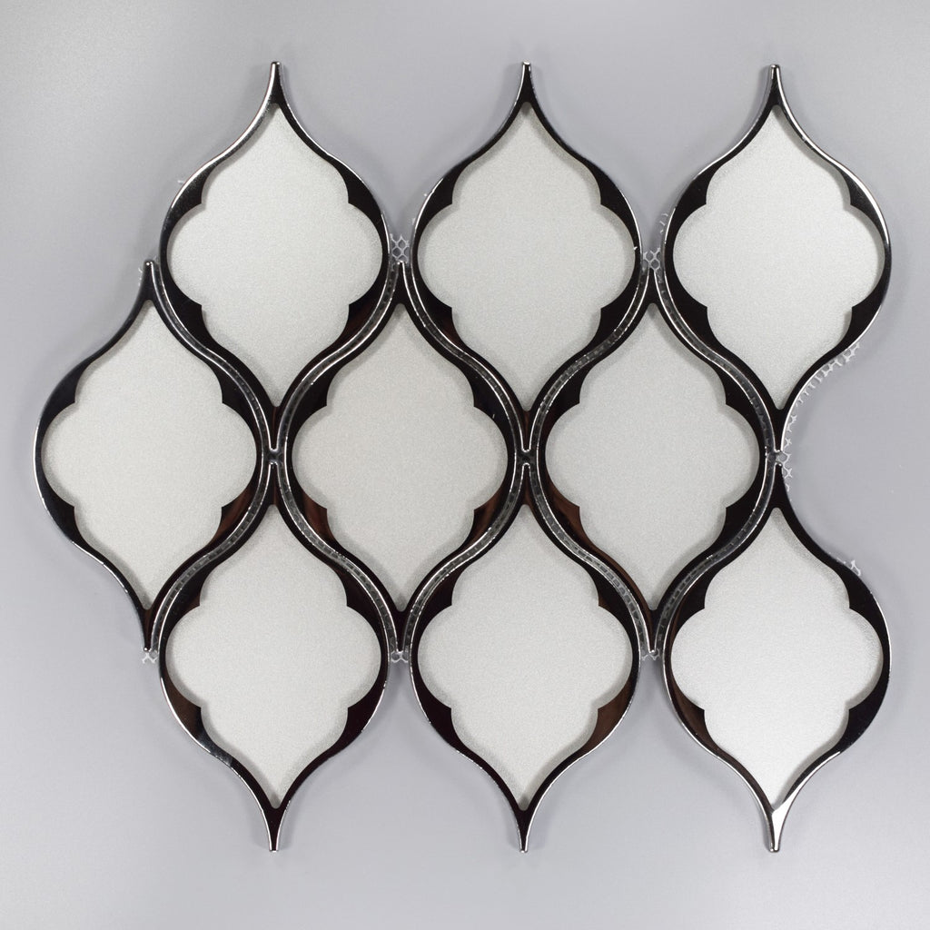 Closeup of Silver Glass Droplet Pattern Mosaic Tile