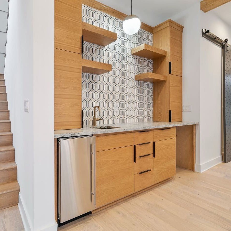 Calcutta & Black Marble with Gold Metal Waterjet Mosaic Tile in Greek Key Meandros | TileBuys