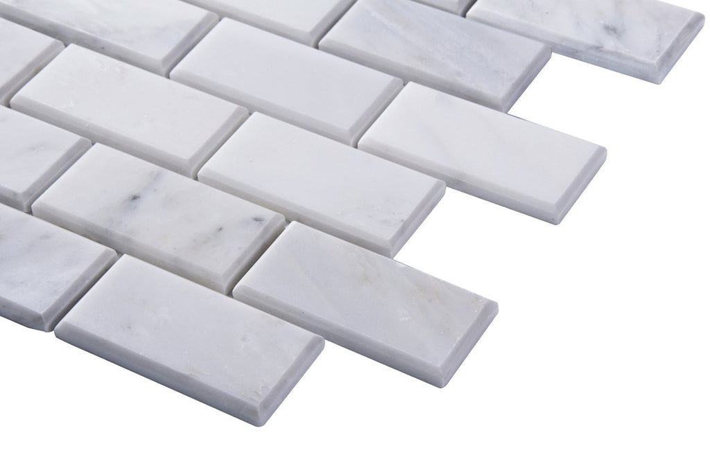 Carrara Venato Marble Mosaic Tile in Beveled 2x4" Mini Brick Subway Tiles Pattern - Polished | TileBuys